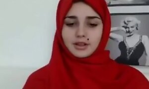 Arab teen heads nude